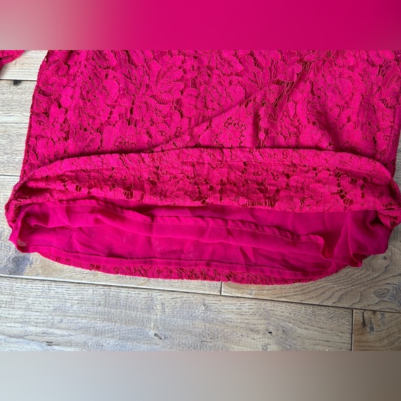 1.STATE Women's Puff Short Sleeve Keyhole Top size Medium - Picture 11 of 11